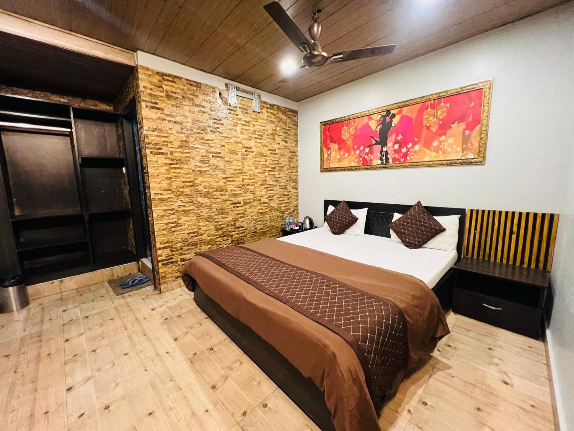 Hotel Sabera Siliguri Dış mekan fotoğraf