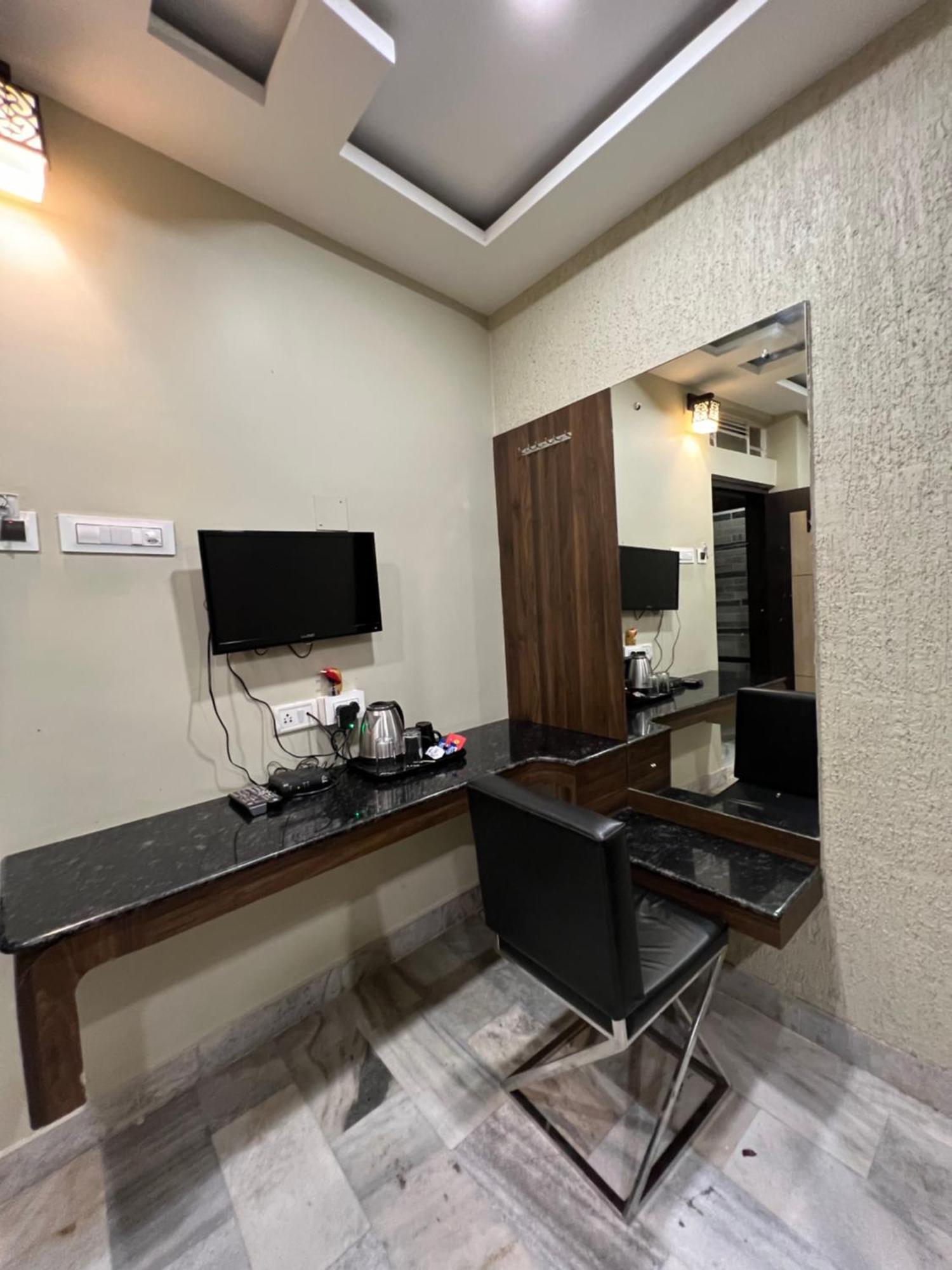 Hotel Sabera Siliguri Dış mekan fotoğraf
