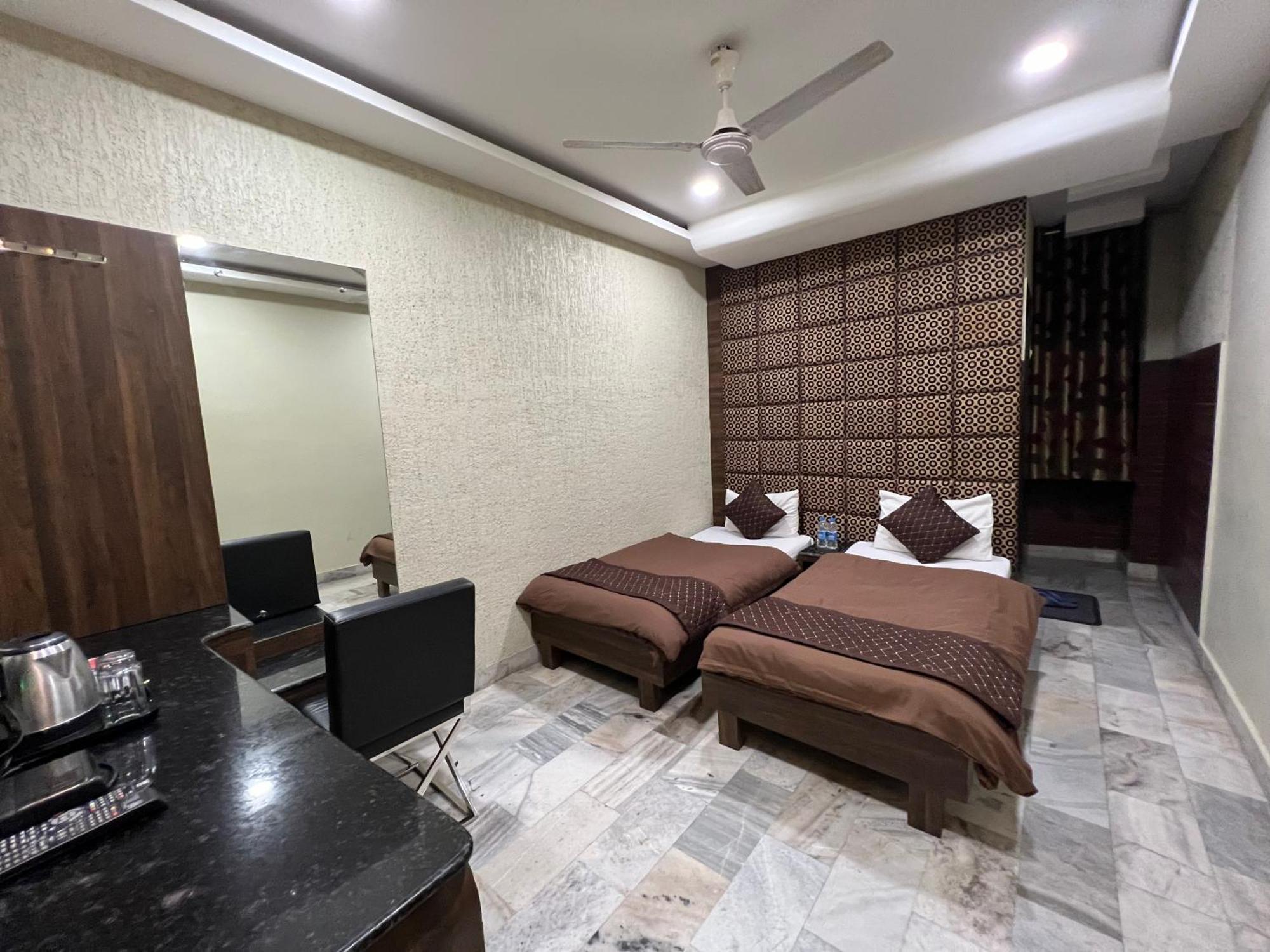 Hotel Sabera Siliguri Dış mekan fotoğraf