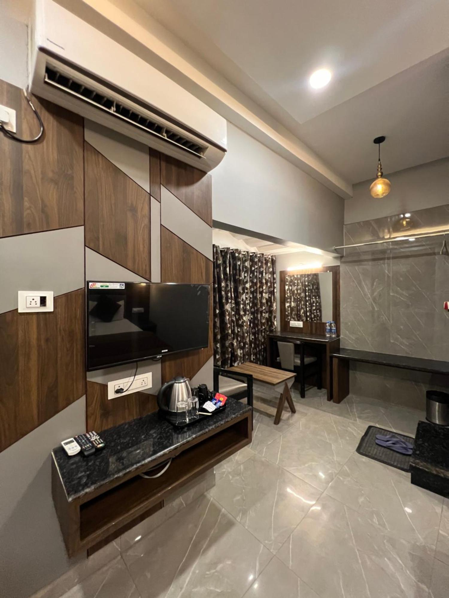 Hotel Sabera Siliguri Dış mekan fotoğraf