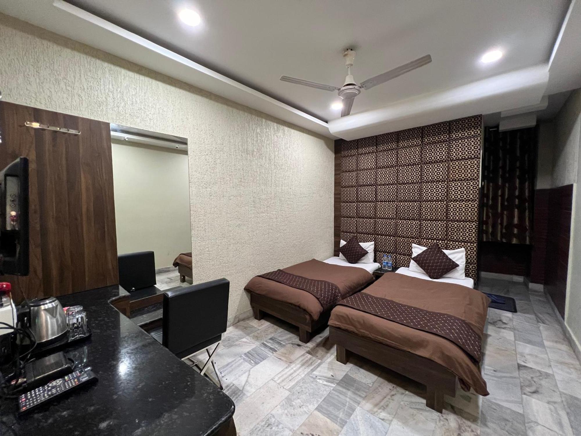 Hotel Sabera Siliguri Dış mekan fotoğraf