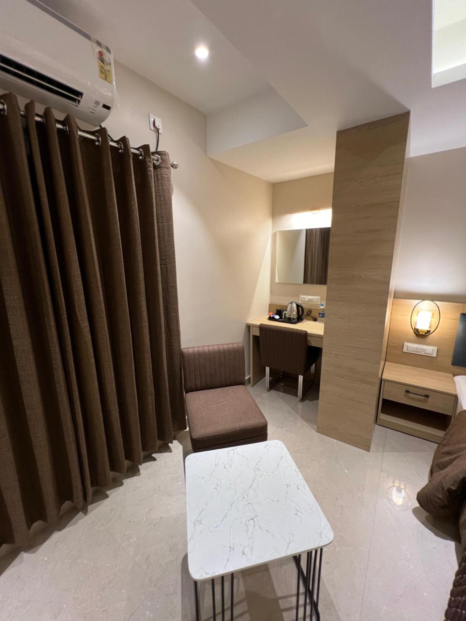 Hotel Sabera Siliguri Dış mekan fotoğraf