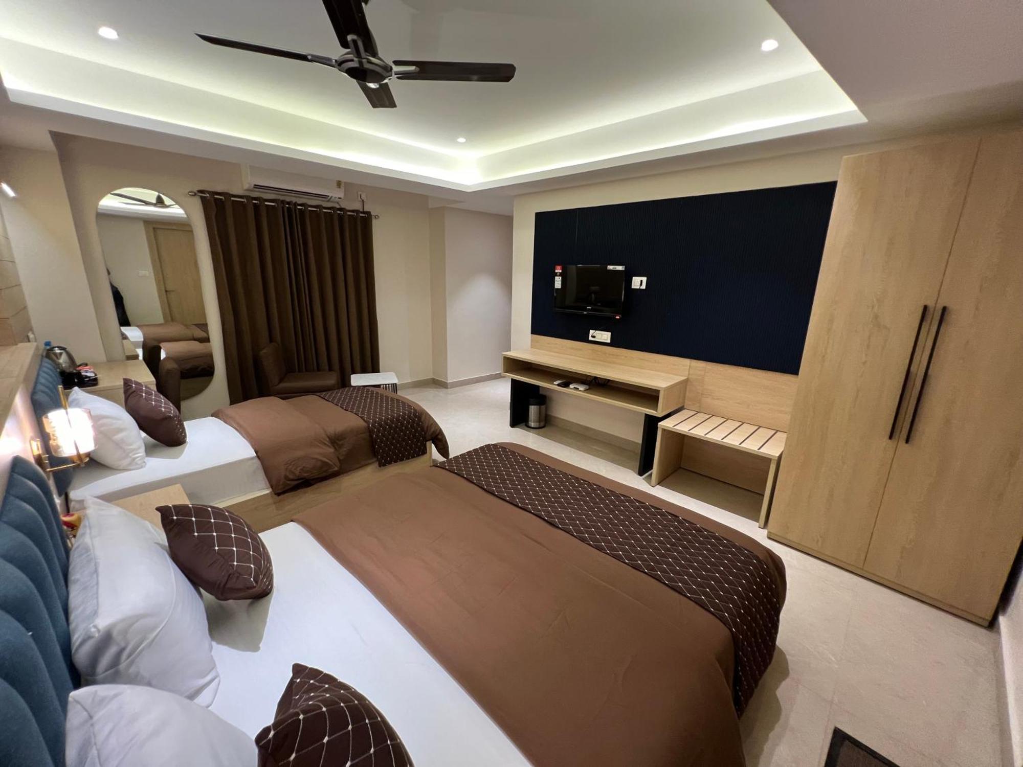 Hotel Sabera Siliguri Dış mekan fotoğraf