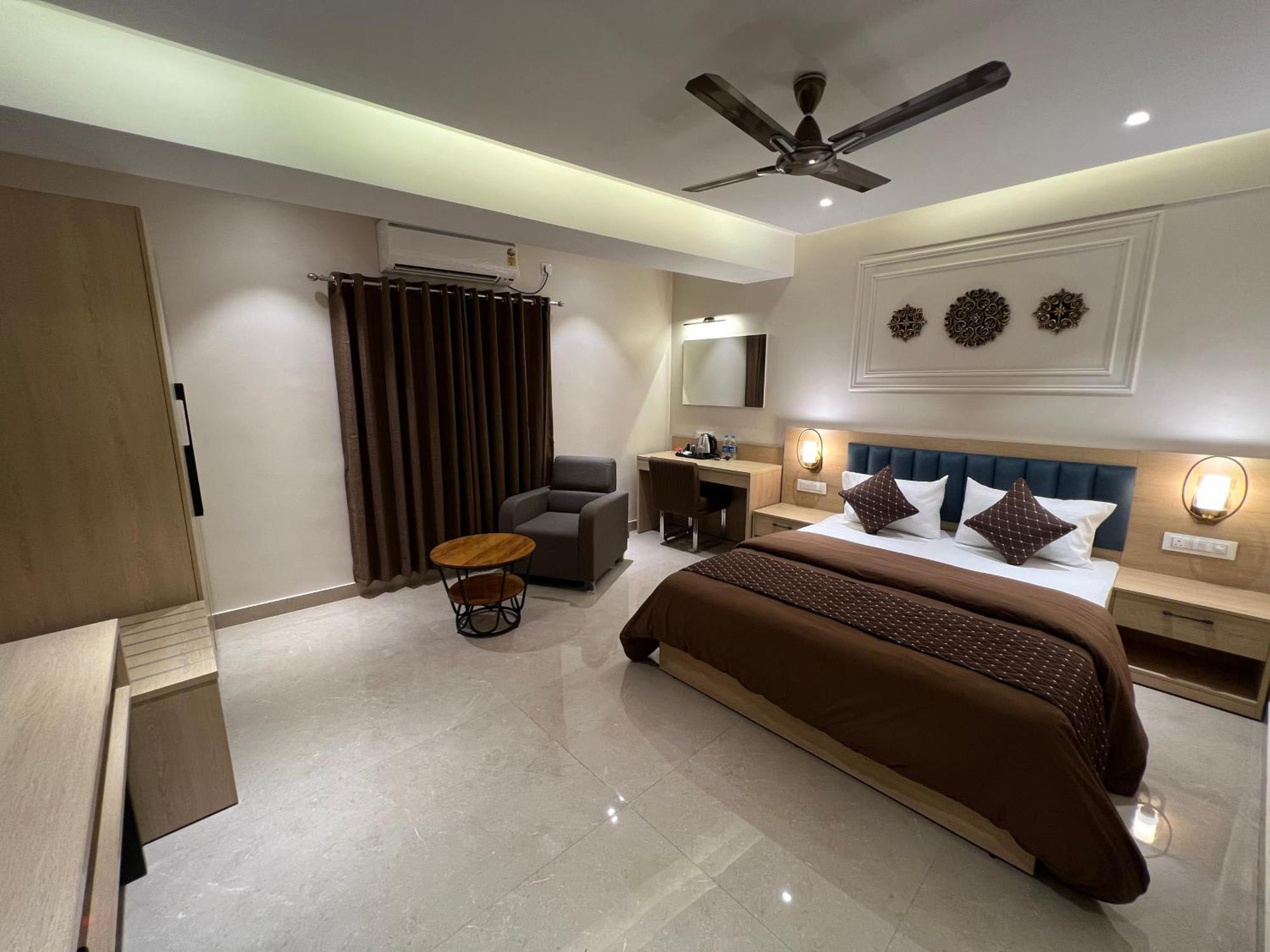 Hotel Sabera Siliguri Dış mekan fotoğraf
