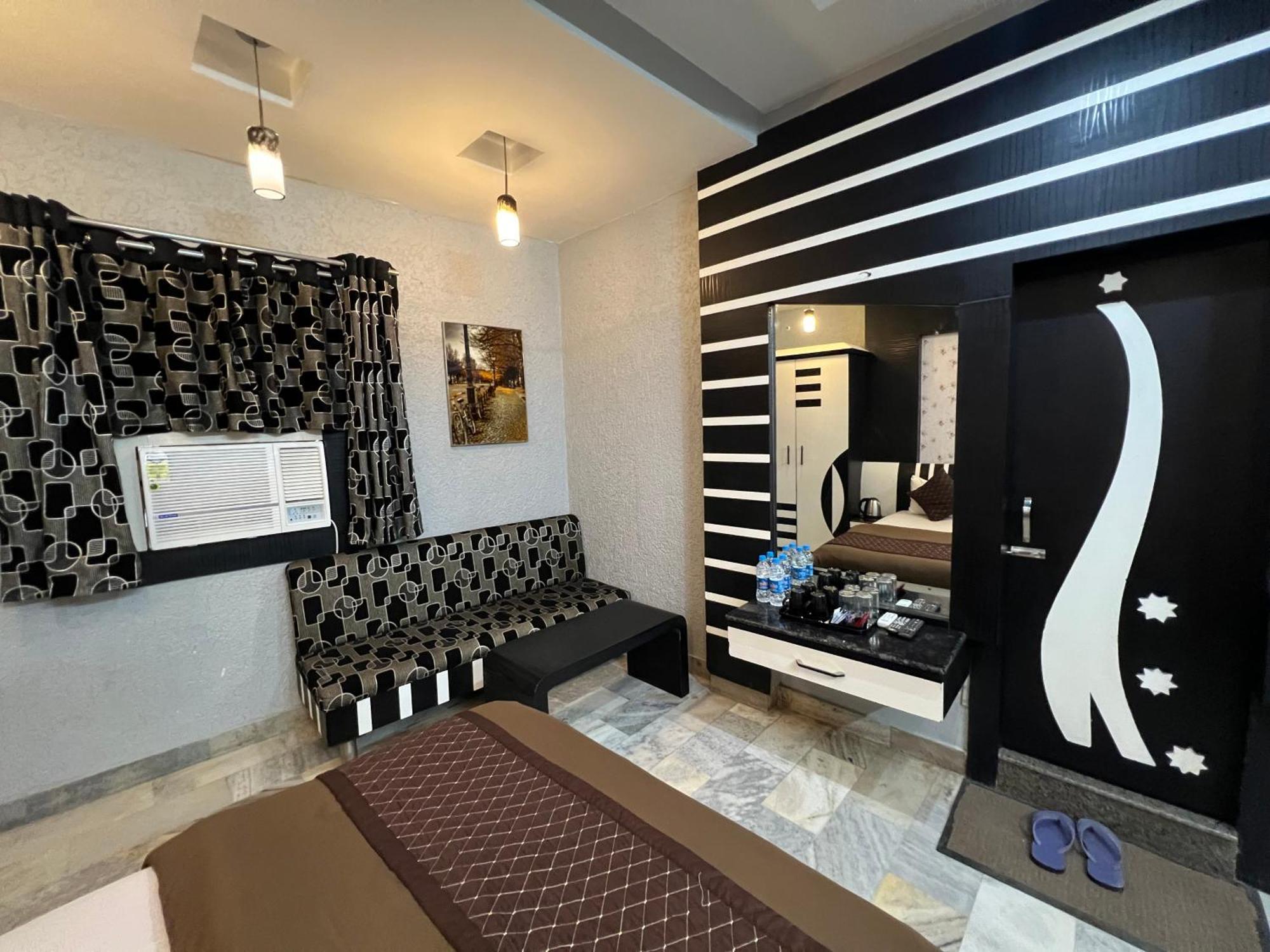 Hotel Sabera Siliguri Dış mekan fotoğraf